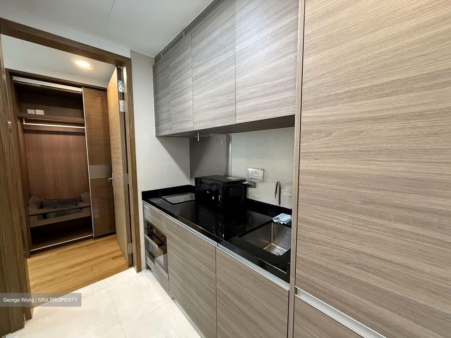8 Saint Thomas (D9), Condominium #583955191